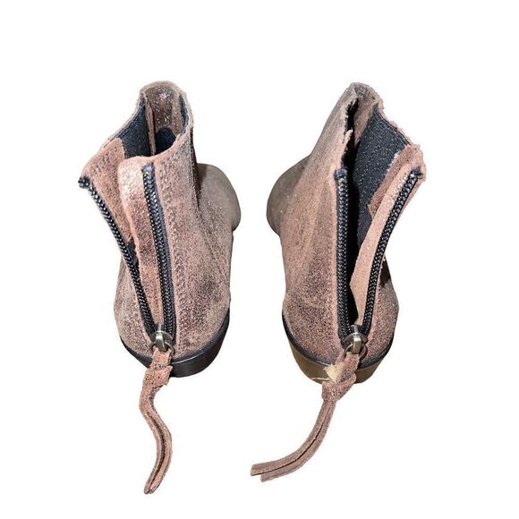 Kenneth Cole Loop-Y Ankle Zip Booties w/ Stacked heel  Size 8 - Picture 11 of 15